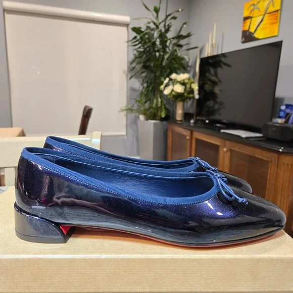 NEW Christian Louboutin Sweetie Jane Navy Flats Size 39 - Picture 3 of 10